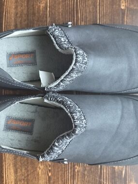 JSport by Jambu Alice Grey Faux Fur Trim Slip-On Loafers Size 10